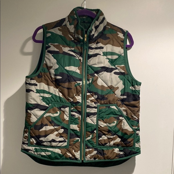 J. Crew Jackets & Blazers - J. Crew Camouflage Quilted Vest
